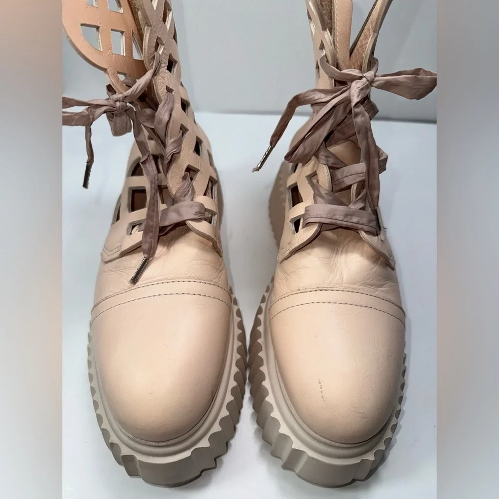 AGL Viggy Platform Ankle Boots women’s size 37 US 7